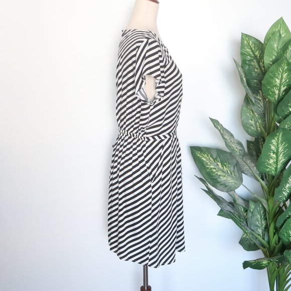 J. Crew Black & White Striped Short Sleeve Mini Dress Size 8 - Picture 5 of 14